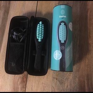 Dafni Straightening Brush